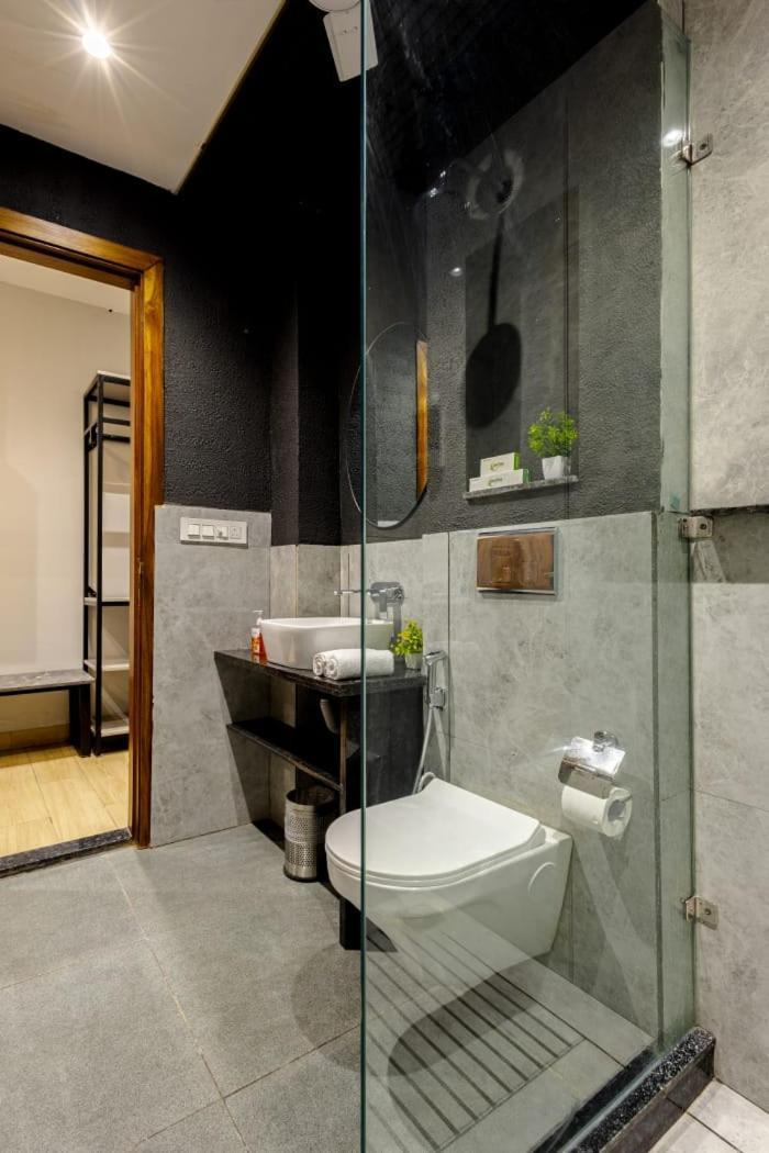 Hotel Imperial Stayz Sector 51 คูร์เคาน์ ภายนอก รูปภาพ